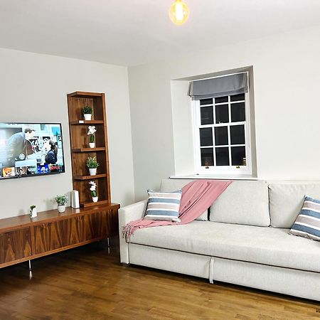 Lovely Spacious Apartment At Temple Bar Dublin Bagian luar foto