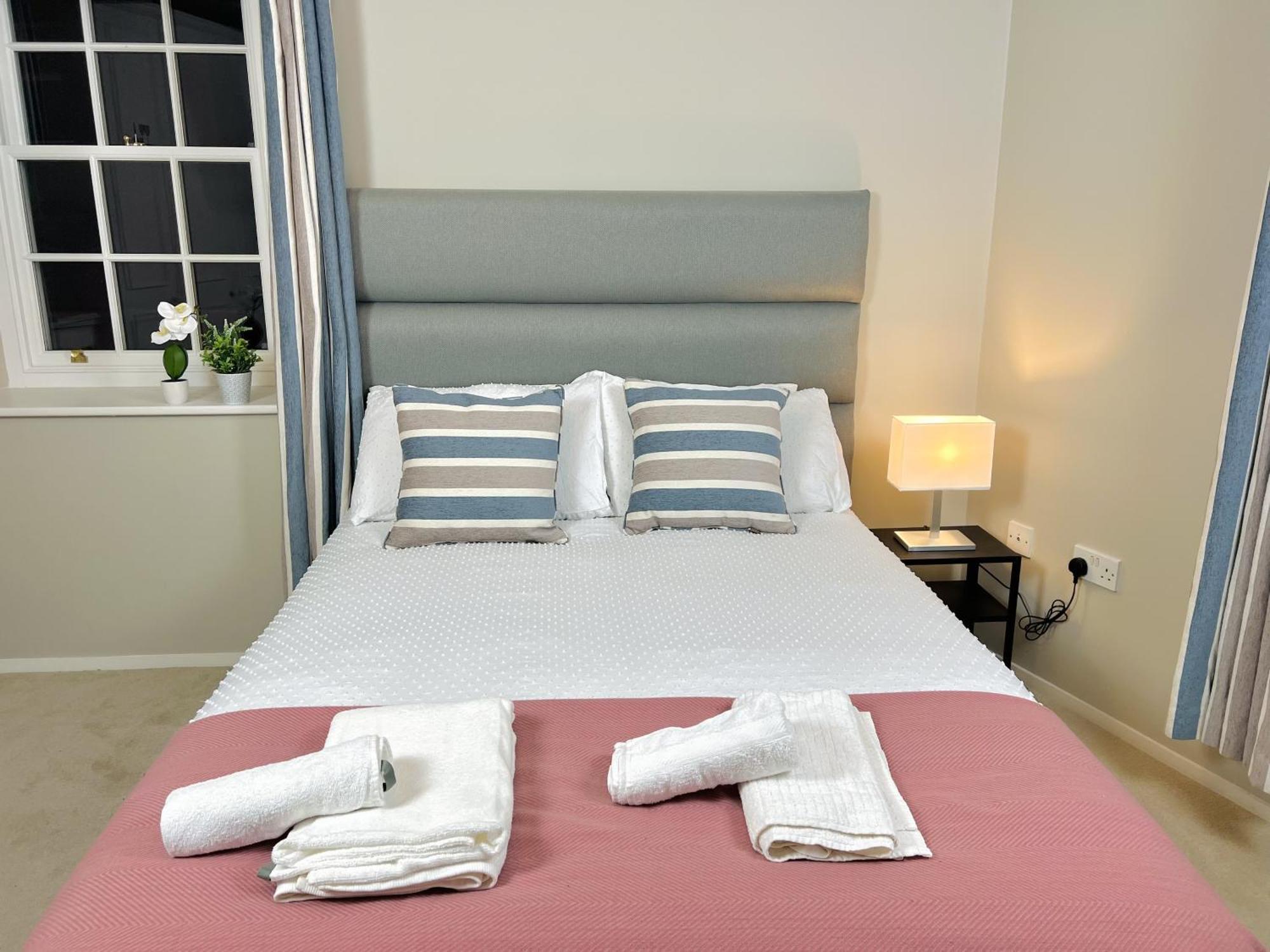 Lovely Spacious Apartment At Temple Bar Dublin Bagian luar foto
